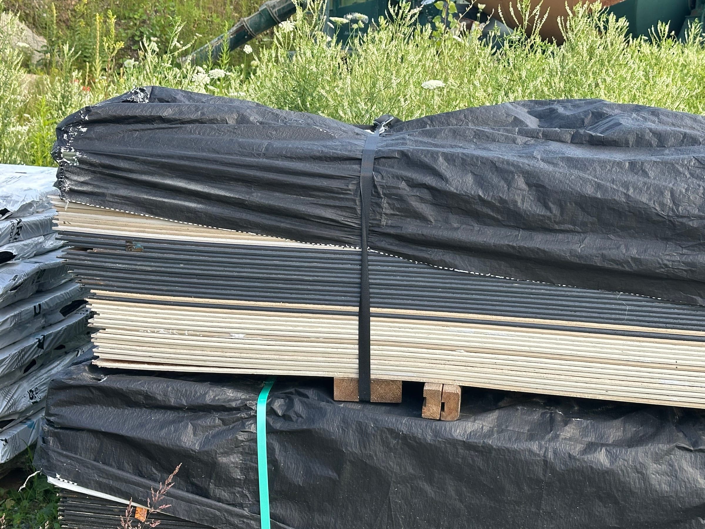 Siding — 16" Profile thumbnail 4